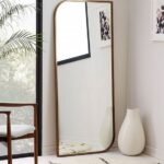 Hailey Mirror