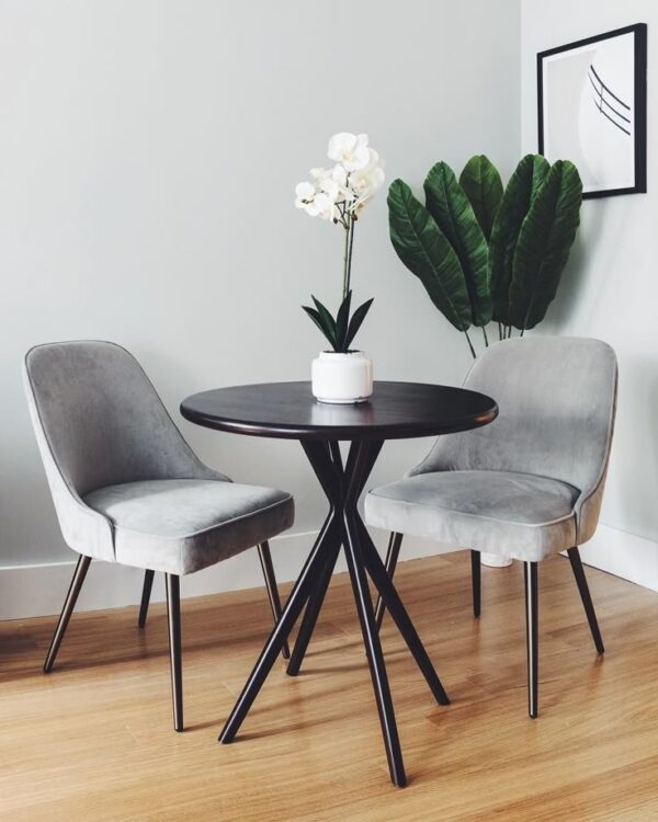 Tifen Chair